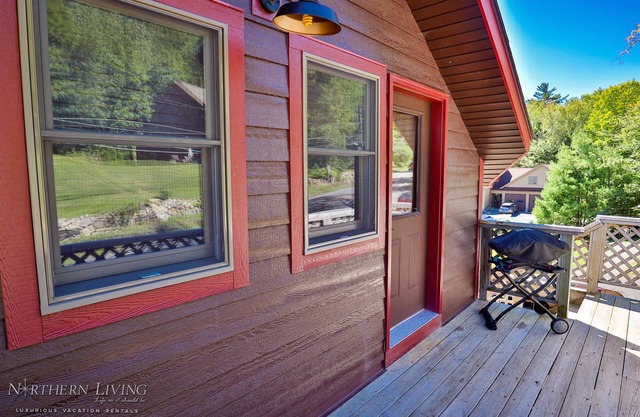 Lakeview Suites