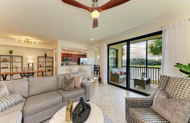 Lakewood National Golfers Paradise plus King and Queen-size beds.