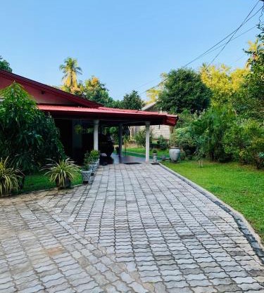 Lal Home Stay