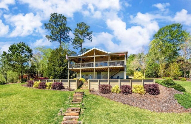 LaLa Land by Big Fish Real Estate Group at Lake Martin