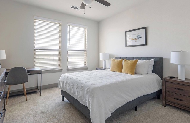 Landing | Amazing 1BD, Courtyard, Clubhouse