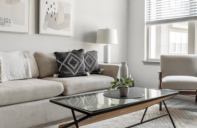Landing | Amazing 1BD, Game Room, Rooftop Lounge