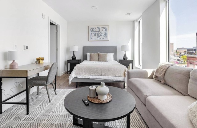 Landing | Amazing Studio, Gym, Clubhouse