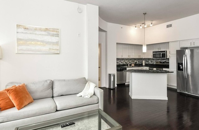 Landing at Aviah - 2 Bedrooms in Central Fort L.