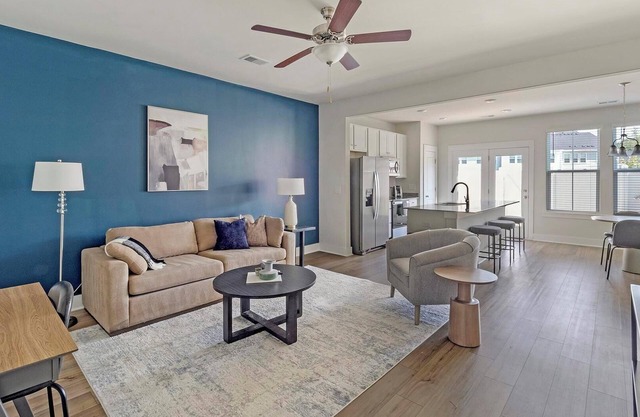 Landing at Chamberlain Pines - 3 Bedrooms in Su.