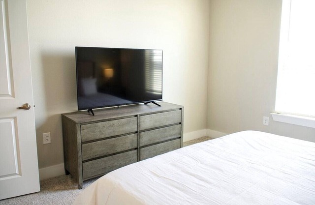 Landing at Crowne at Briargate - 2 Bedrooms in Briargate