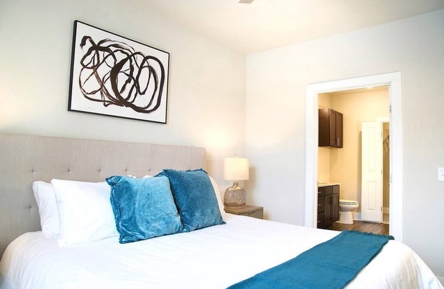 Landing at Crowne at Briargate - 2 Bedrooms in Briargate