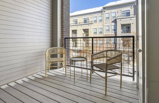 Landing at Regency RidgeGate - 1 Bedroom in Downtown Lone Tree