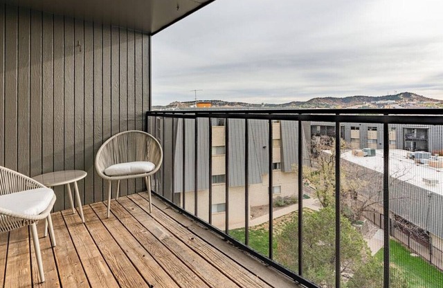 Landing at The Flats at Pinecliff - 1 Bedroom in Northeast Colorado Springs