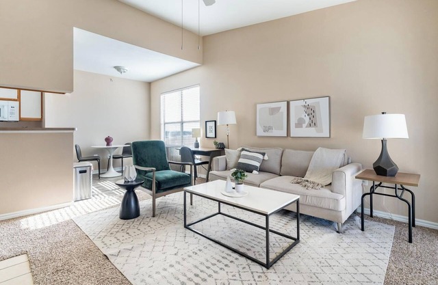 Landing | Chic 1BD, Pool, Gym