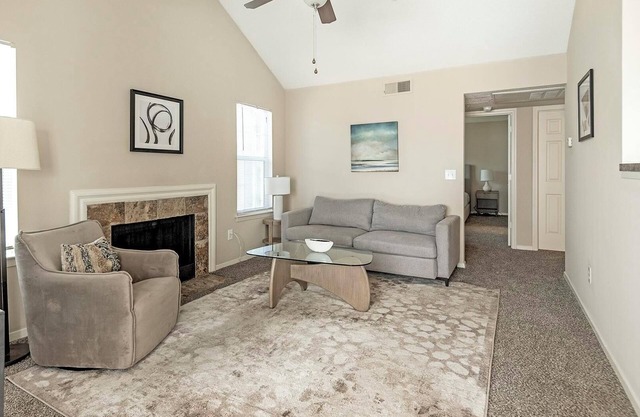 Landing | Chic 1BD, Tennis Court, Gym