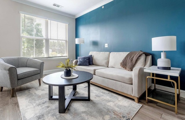 Landing | Chic 1BD, Yoga Studio, Gym