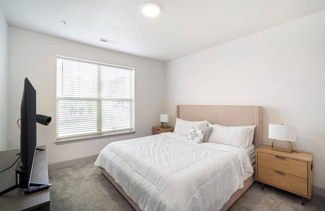 Landing | Incredible 1BD, Gym, Clubhouse