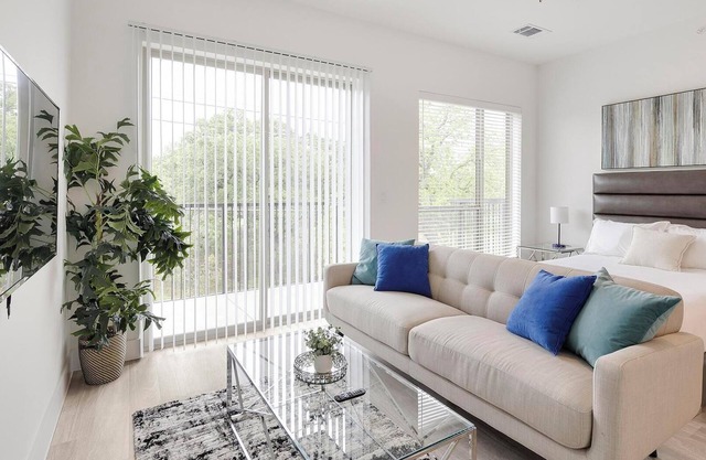 Landing | Incredible Studio in Denton
