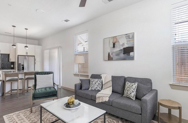 Landing | Modern 1BD, Gym, Pool