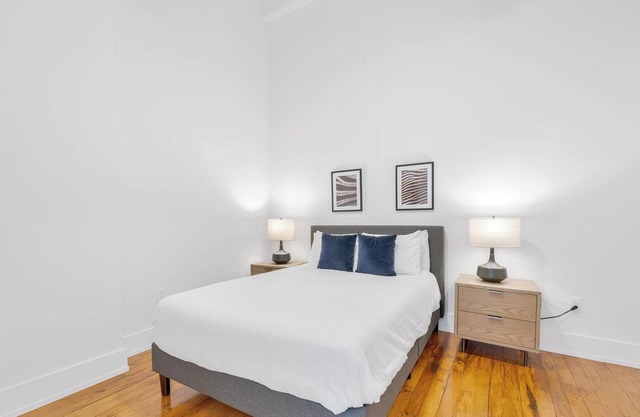 Landing | Modern 1BD, Gym, Yoga Studio