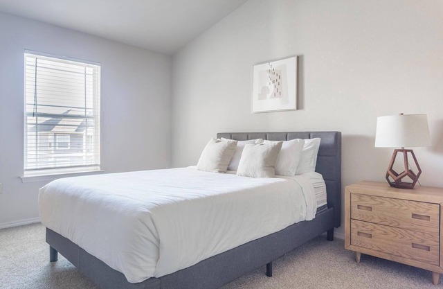 Landing | Spectacular 1BD, Courtyard, Gym