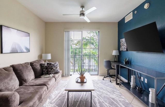 Landing | Spectacular 1BD, Gym, Clubhouse