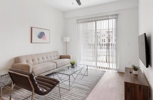 Landing | Spectacular 2BD in Denton