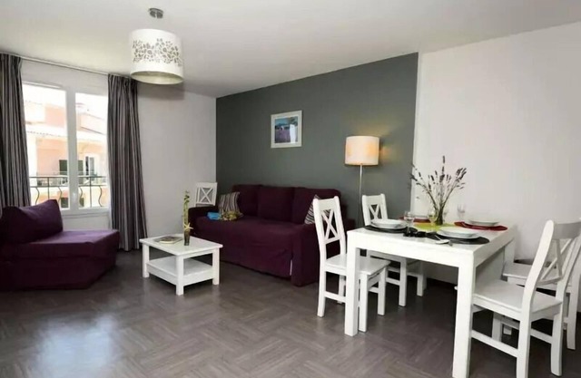 Lands of France - Provence side* - 2 rooms 4 people Privilege