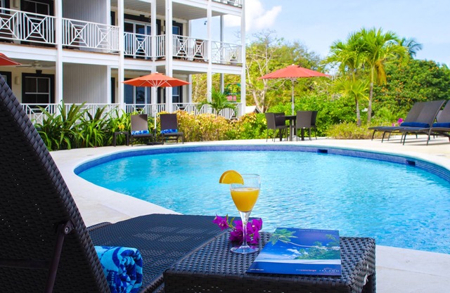 Lantana Resort
