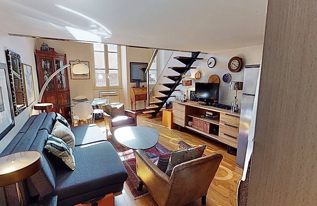 Large 3 Bed/3 Shower Rooms Close to the Beach, Shops, Restaurants & Old Nice