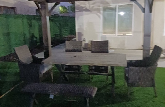 Large 4 bedroom