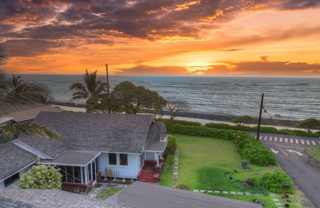 Large family home along the ocean and bike path in Kauai. Sleeps 7! TVNC #4247