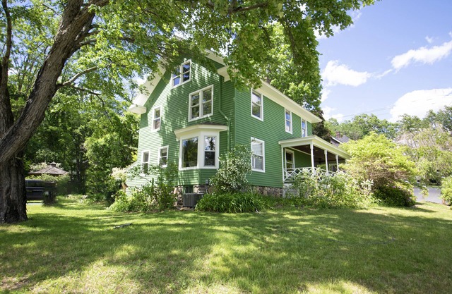 Large family home in the heart of town.