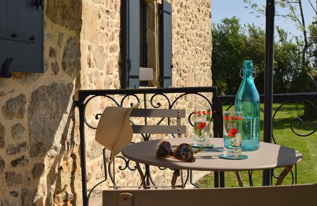 Large gîte in Aveyron sleeps 10
