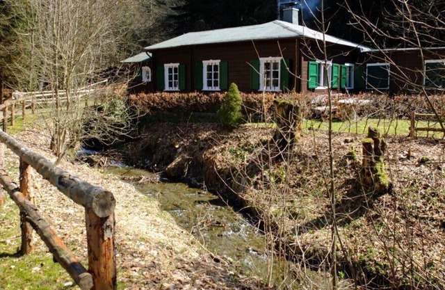 Large holiday home in a secluded location, hiking, mountain biking, skiing, hunting