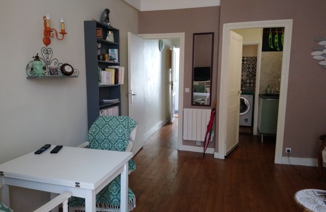Large hyper-center studio, Beach 30m, sofa bed 160