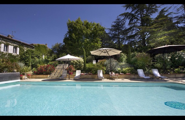 Large Maison de Maître renovation design. Historical park & large swimming pool