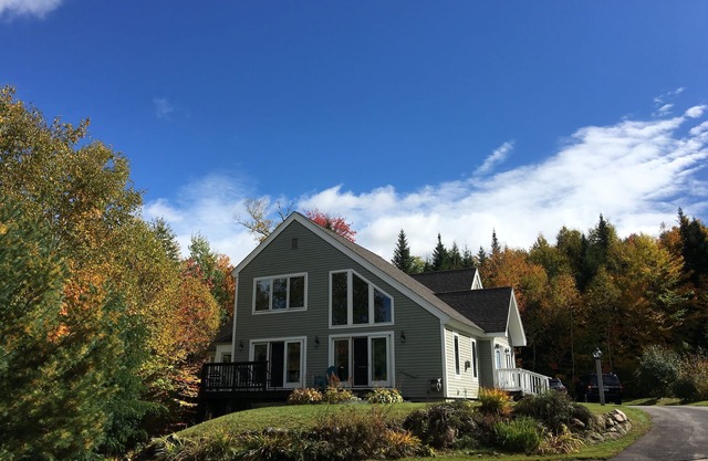 Large Modern Home with Beautiful Views in NH's White Mountains