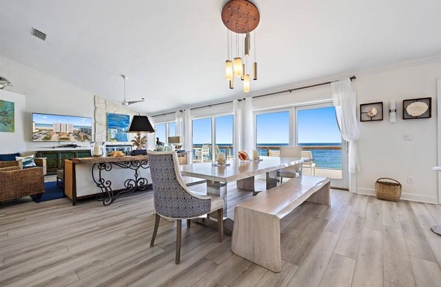 Large oceanfront home - OPEN FOR RENTALS! Book now!
