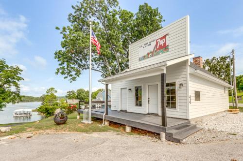 LaRue Rendezvous Luxe Stay at Historic Site