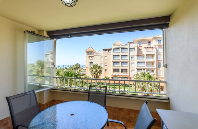 Las Arenas - Haraganes Beach HLHA23P238