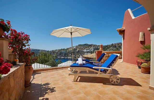Las Escaleras - Villa SIKA - 4G