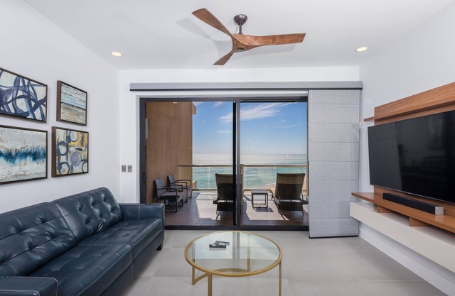 Las Palomas Oceanfront 1 bd - Perfect for Couples and Small Families