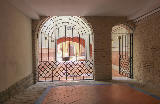 Las Setas, Bright and comfortable 2 bd Manor House, Historic Center