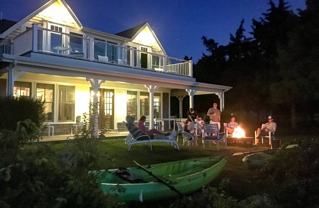 Last Weeks Summer 2026 – Waterfront Available!