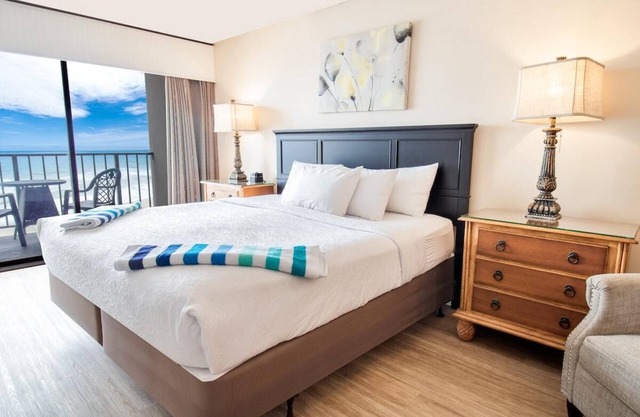 Lavish 3rd Floor Oceanfront King Room