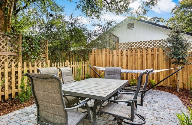 Lazy Hammock on Tybee, Heated Pool Access