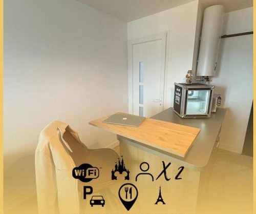 Le 71 - Love Room Cozy - Disney 20min