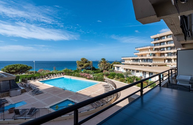 Le Balcon d’Ajaccio - Two Bedroom Apartment, Sleeps 6