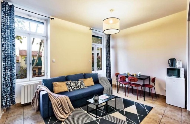 Le Carré d'Or - T2, Près Lyon & parking gratuit
