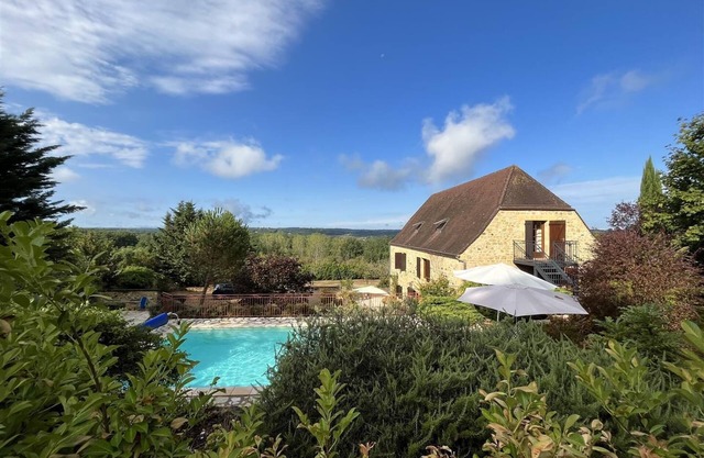 Le Clos de Domme - magnificent house with private heated pool