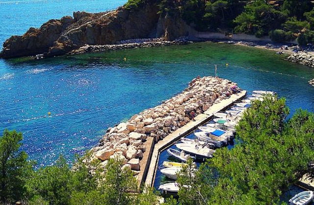 Le Paradis Bleu Calanque de Figuières, paddle et veranda
