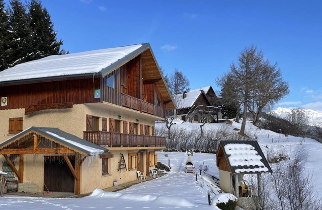 LE RELAIS DU SAPPEY - LA COCHETTE