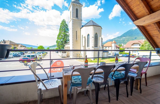 Le Roc du Cygne, charmant appartement 4 personnes à deux pas du lac